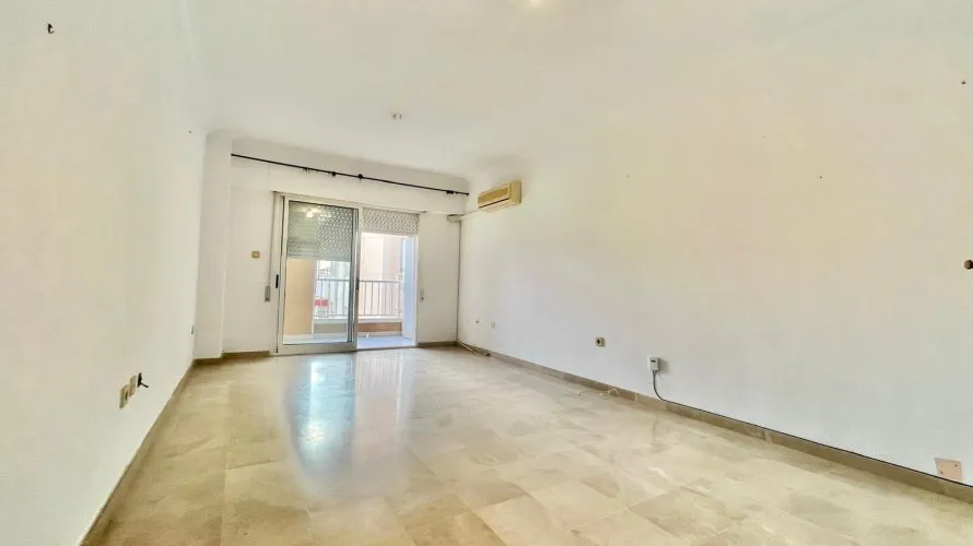 3 bedrooms apartment for sale, Torrevieja, Spain No. 2606 № 23