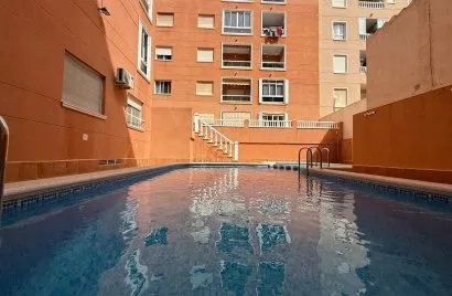 2 bedrooms apartment for sale, Torrevieja, Spain No. 2527
