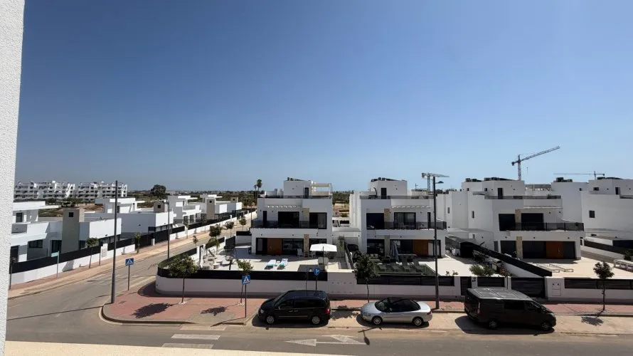 2 bedrooms apartment for sale, Los Alcazares, Spain No. 2603 № 2