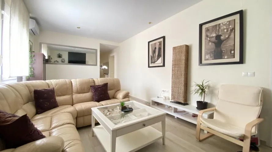 3 bedrooms apartment for sale, Torrevieja, Spain No. 2496 № 12