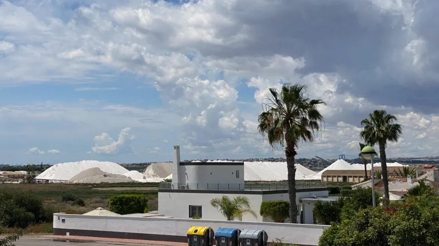 3 bedrooms apartment for sale, Torrevieja, Spain No. 2570 № 25