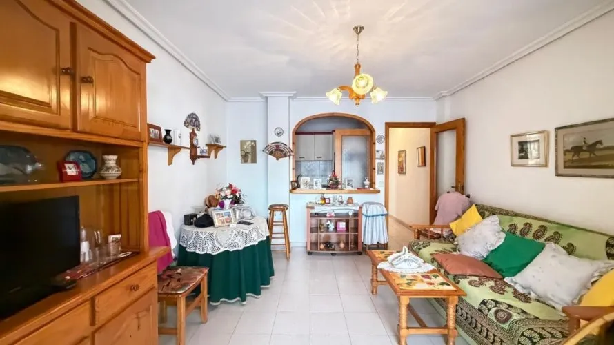 1 bedroom apartment for sale, Torrevieja, Spain No. 2686 № 9