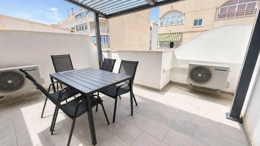 2 bedrooms penthouse for sale, Torrevieja, Spain No. 2530 № 26