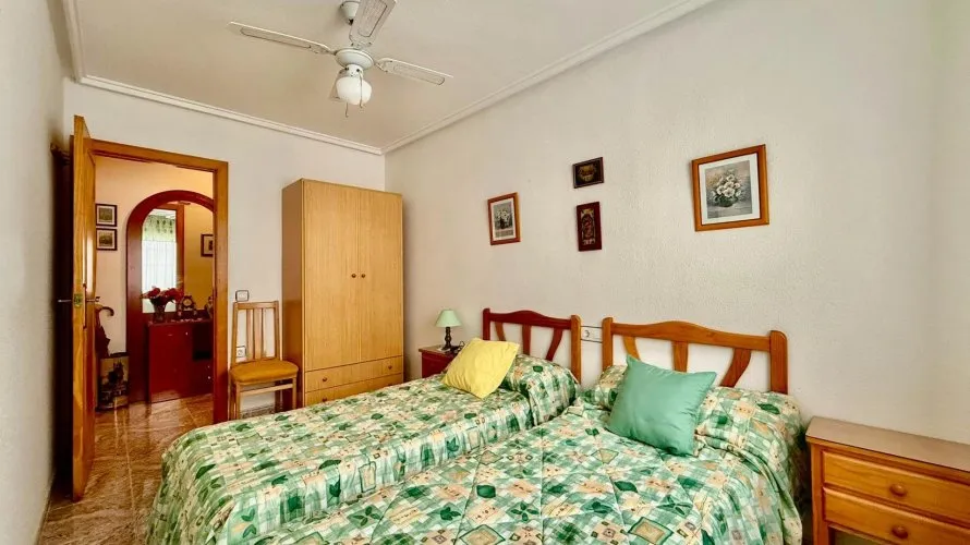 2 bedrooms apartment for sale, Torrevieja, Spain No. 2497 № 18
