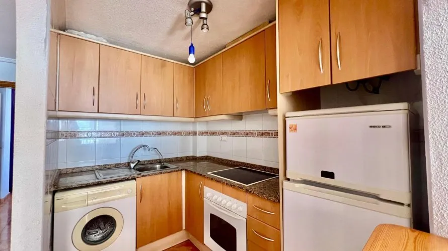 1 bedroom apartment for sale, Torrevieja, Spain No. 2622 № 15
