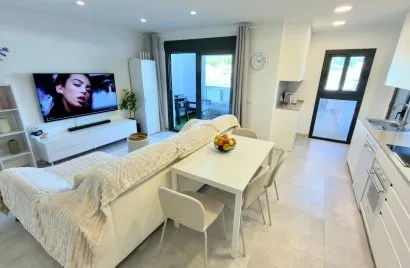 3 bedrooms apartment for sale, Villajoyosa, Spain No. 2656