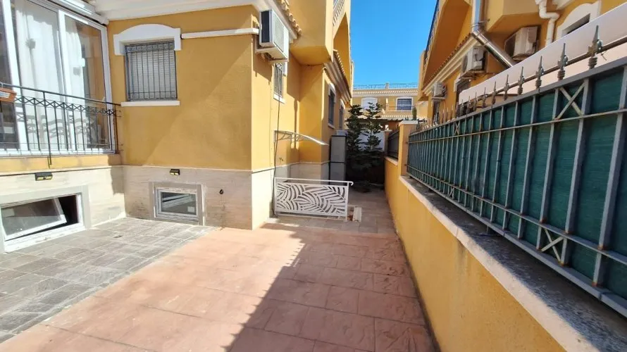 83m² duplex for sale, Torrevieja, Spain No. 2627 № 25
