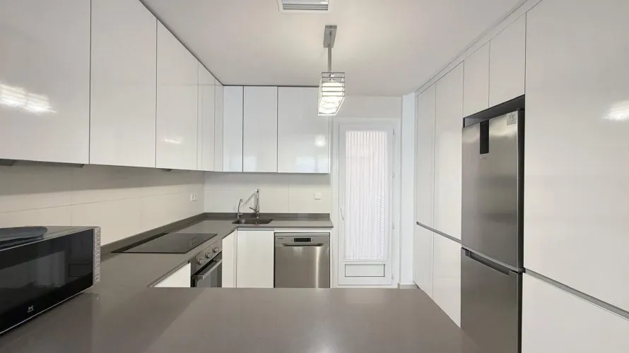 3 bedrooms house for sale, Torrevieja, Spain No. 2664 № 5