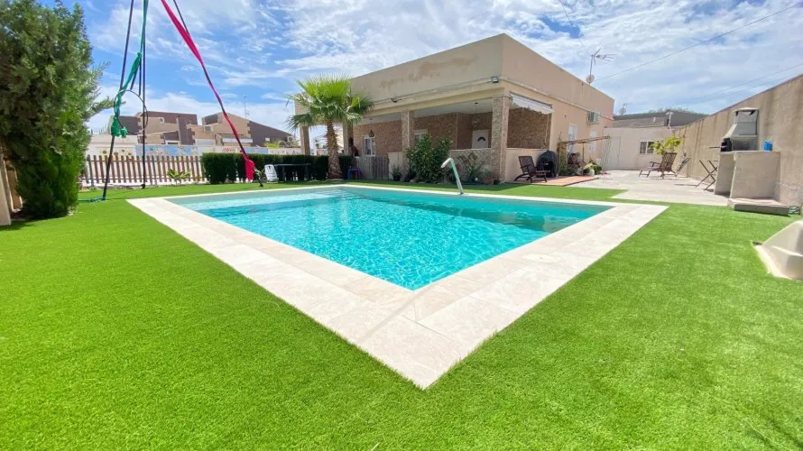 3 bedrooms apartment for sale, Torrevieja, Spain No. 2496 № 23