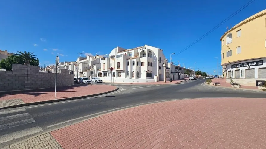 3 bedrooms apartment for sale, Torrevieja, Spain No. 2569