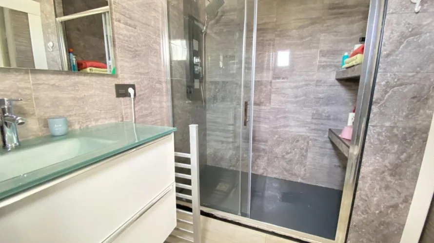 3 bedrooms apartment for sale, Torrevieja, Spain No. 2570 № 10