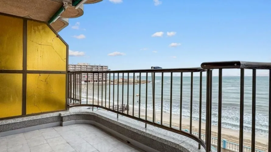 120m² apartment for sale, Torrevieja, Spain No. 2525 № 12
