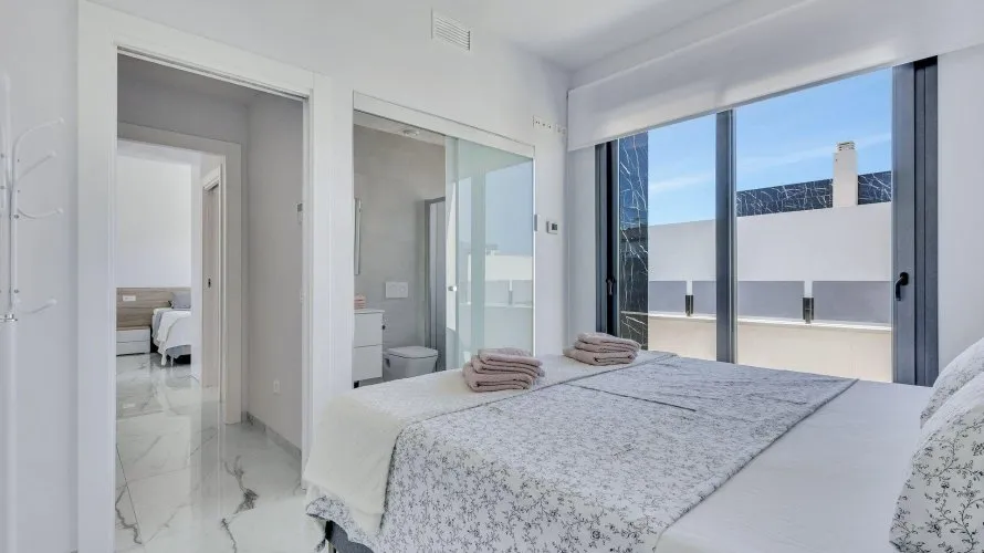120m² villa for sale, Torrevieja, Spain No. 2590 № 9