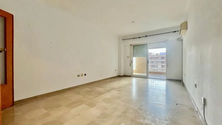 3 bedrooms apartment for sale, Torrevieja, Spain No. 2606 № 22