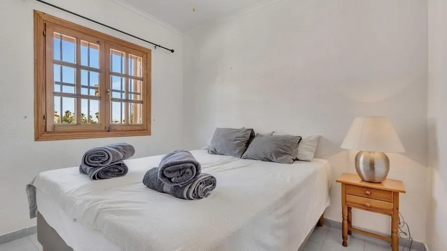 55m² apartment for sale, Torrevieja, Spain No. 2643 № 9