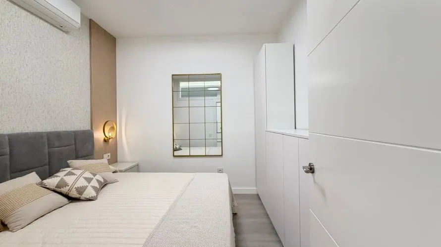 2 bedrooms apartment for sale, Torrevieja, Spain No. 2663 № 1