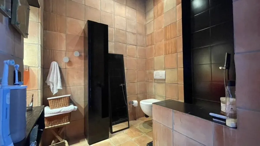 519m² house for sale, Calvarrasa de Abajo, Spain No. 2551 № 8