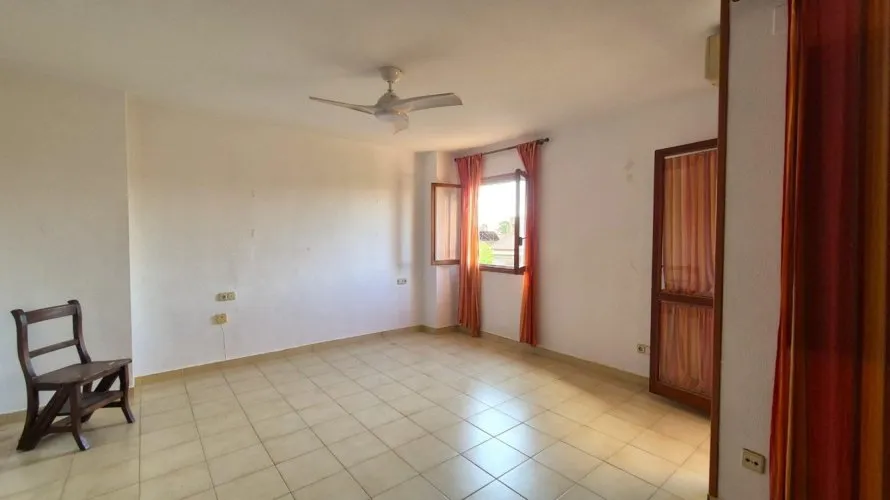 4 bedrooms house for sale, San Juan, Spain No. 2688 № 4