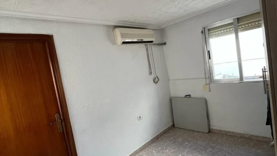 1 bedroom apartment for sale, Torrent, Spain No. 2614 № 5