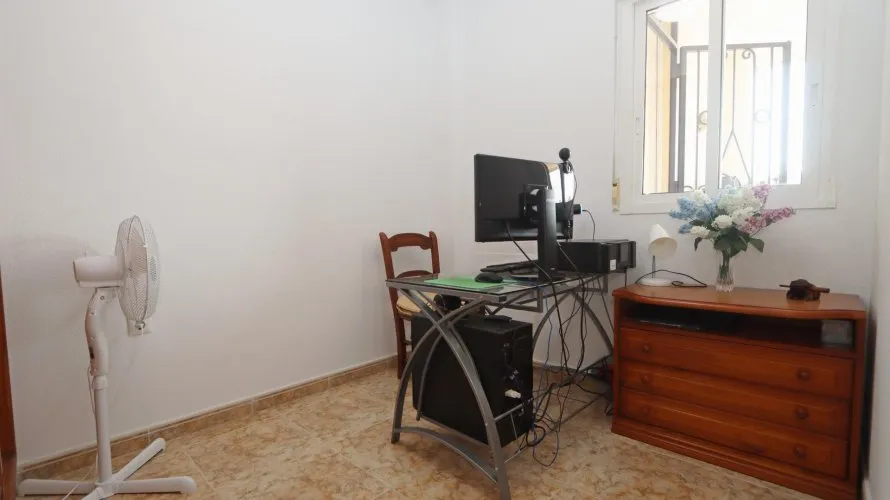 1 bedroom apartment for sale, Alicante, Spain No. 2520 № 9