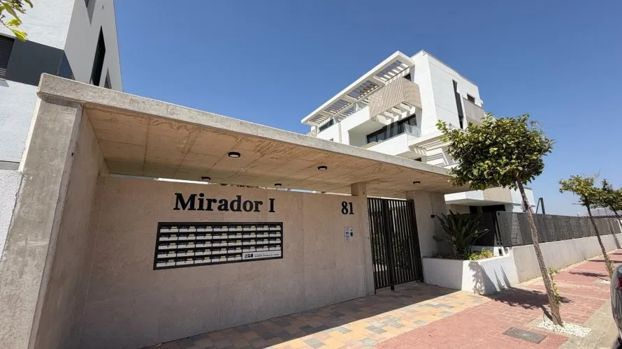 2 bedrooms apartment for sale, Los Alcazares, Spain No. 2603 № 13