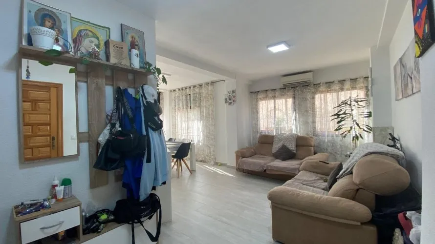 3 bedrooms apartment for sale, Torrevieja, Spain No. 2569 № 15