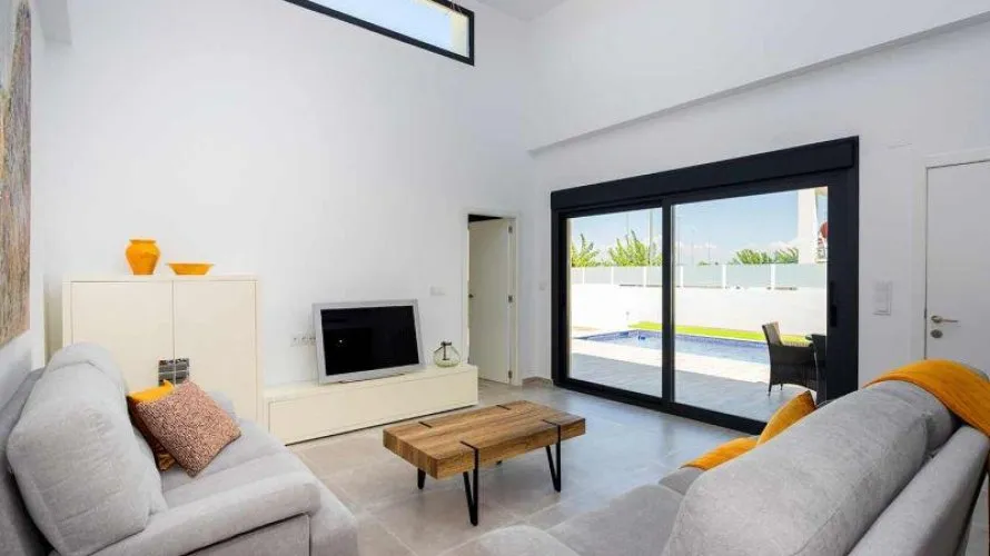 3 bedrooms villa for sale, Daya Nueva, Spain No. 2578 № 1