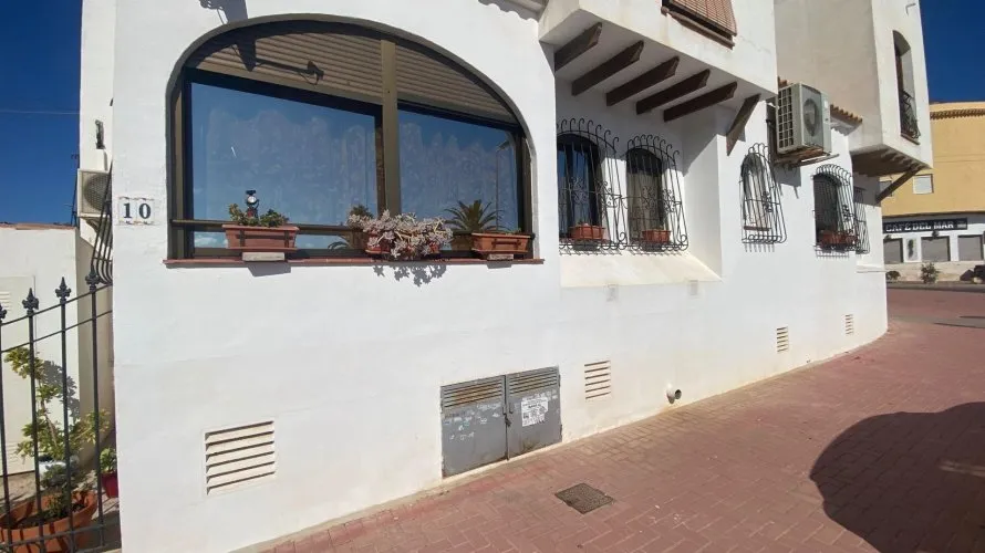 3 bedrooms apartment for sale, Torrevieja, Spain No. 2569 № 21