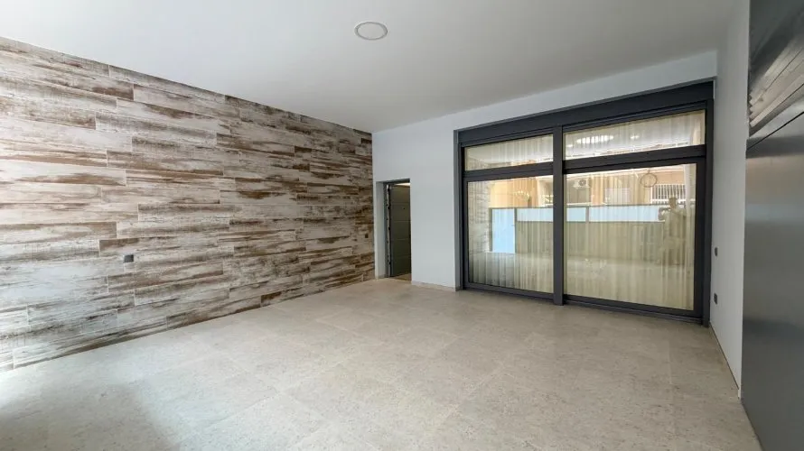 2 bedrooms apartment for sale, Torrevieja, Spain No. 2663 № 25