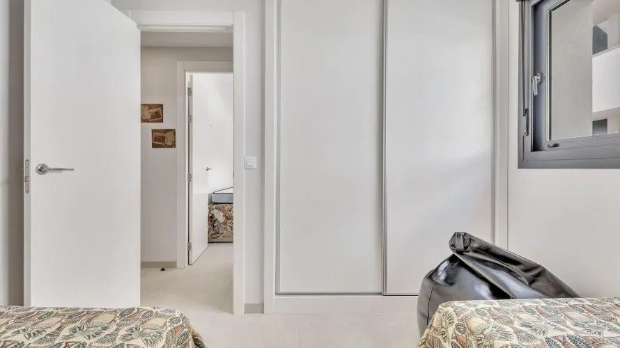 98m² apartment for sale, La Zenia, Spain No. 2670 № 5