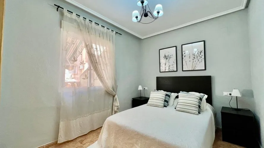 1 bedroom apartment for sale, Torrevieja, Spain No. 2639 № 12