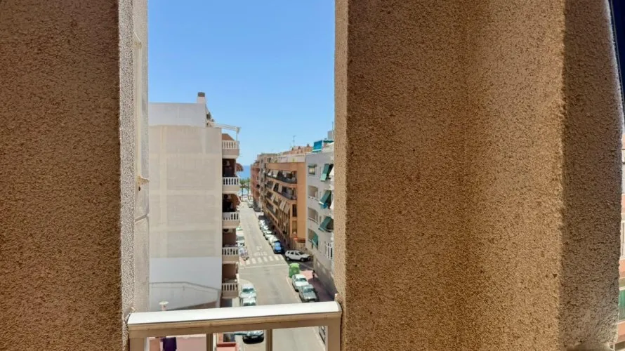 1 bedroom apartment for sale, Torrevieja, Spain No. 2565 № 13
