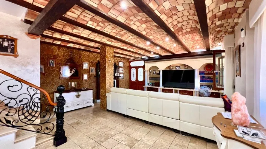 4 bedrooms villa for sale, Almoradi, Spain No. 2638 № 4