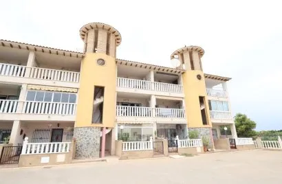 2 bedrooms apartment for sale, La Zenia, Spain No. 2604
