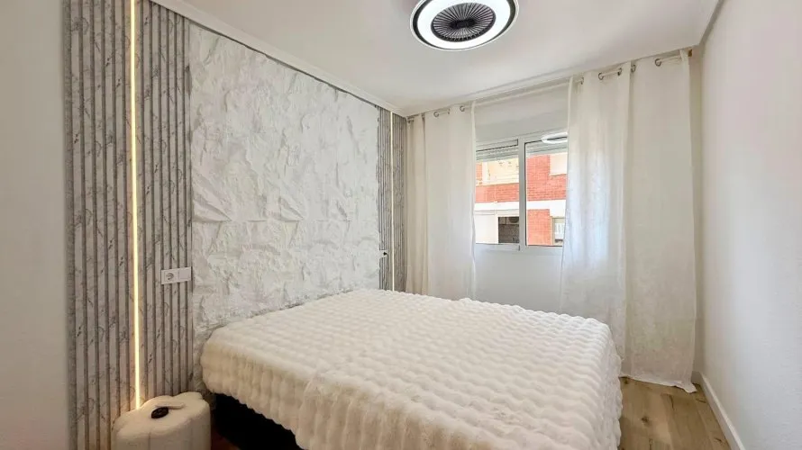 2 bedrooms apartment for sale, Torrevieja, Spain No. 2501 № 10