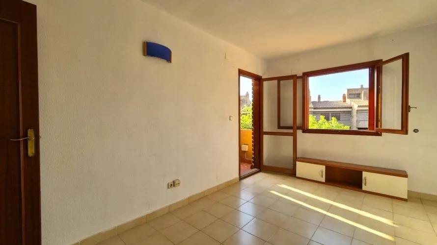 4 bedrooms house for sale, San Juan, Spain No. 2688 № 12