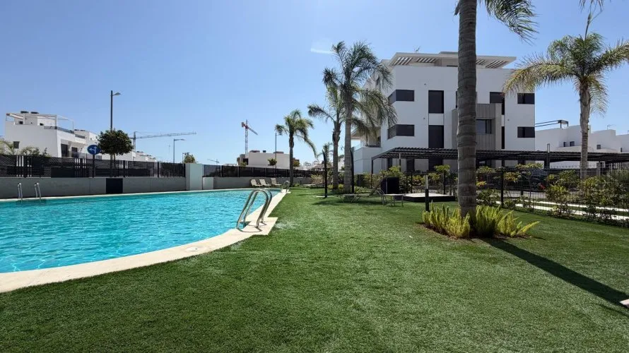 2 bedrooms apartment for sale, Los Alcazares, Spain No. 2603 № 1