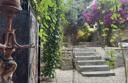 519m² house for sale, Calvarrasa de Abajo, Spain No. 2551