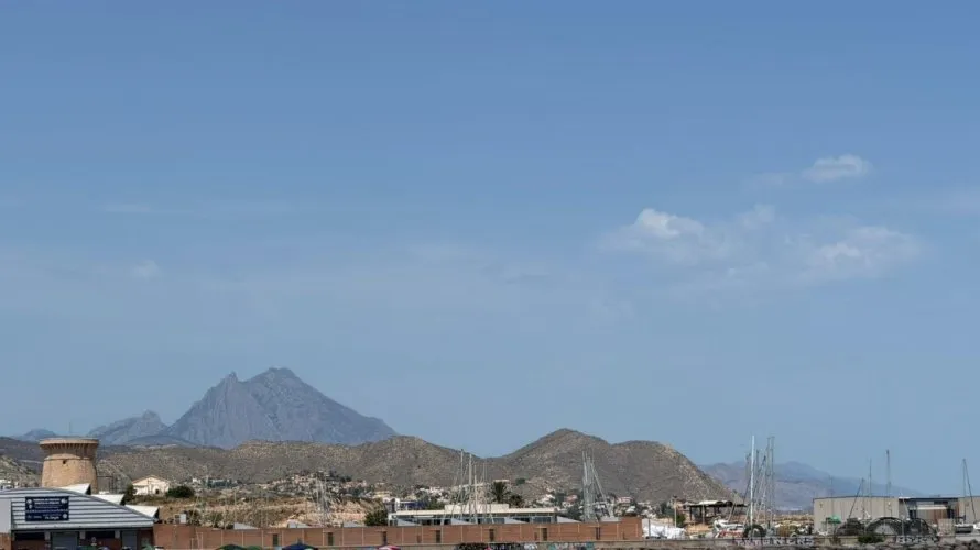 79m² apartment for sale, El Campello, Spain No. 2672